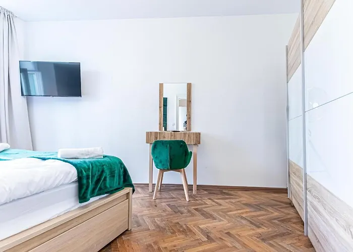 Apartman Convenient 3-br Shared Apt, 15 Min To Landstrasse Hub *